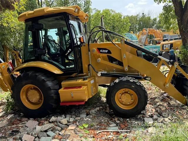 CAT 420 F Baggerlader