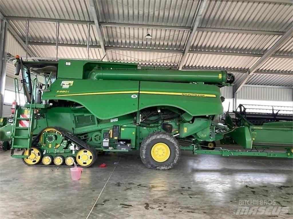 John Deere S 680 Mähdrescher