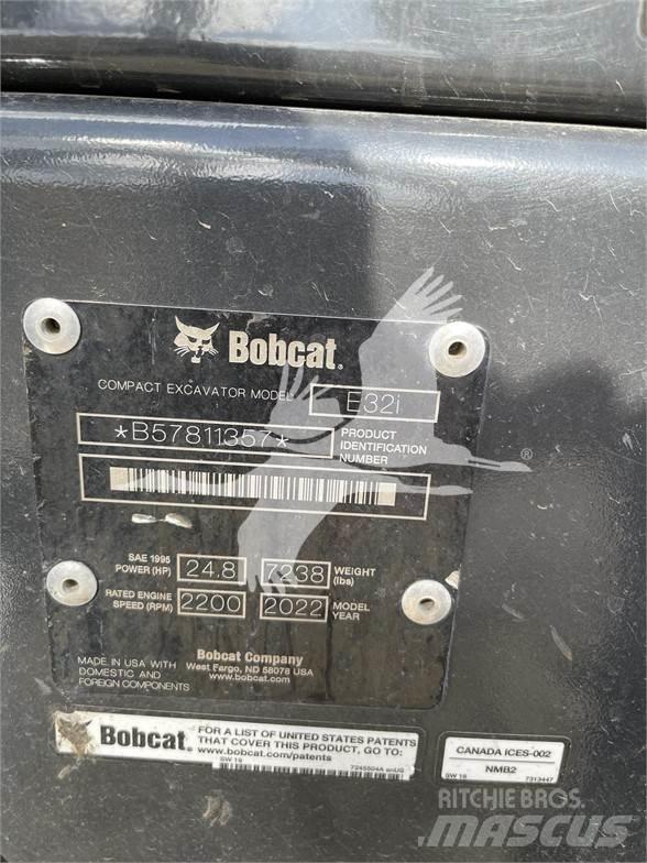 Bobcat E321 Andere Anhänger