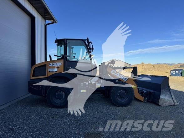 CASE 221F Radlader