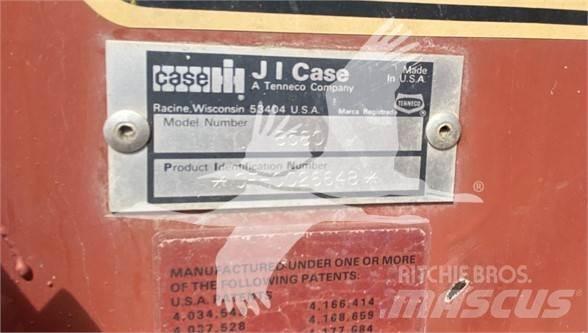 Case IH 8580 Quaderpressen