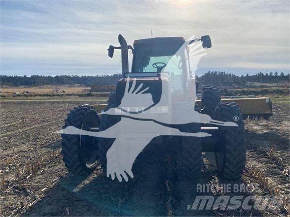 Case IH MX270 Traktoren