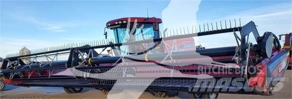 Case IH WD2104 Schwader