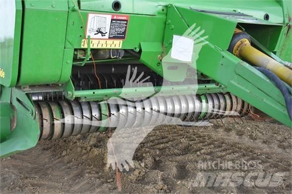 John Deere 567 Rundballenpressen