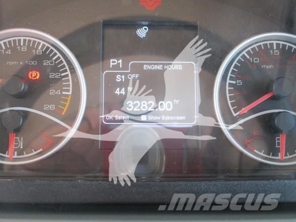 Versatile 400 Traktoren