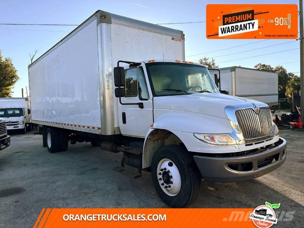 International 4300 Kofferaufbau
