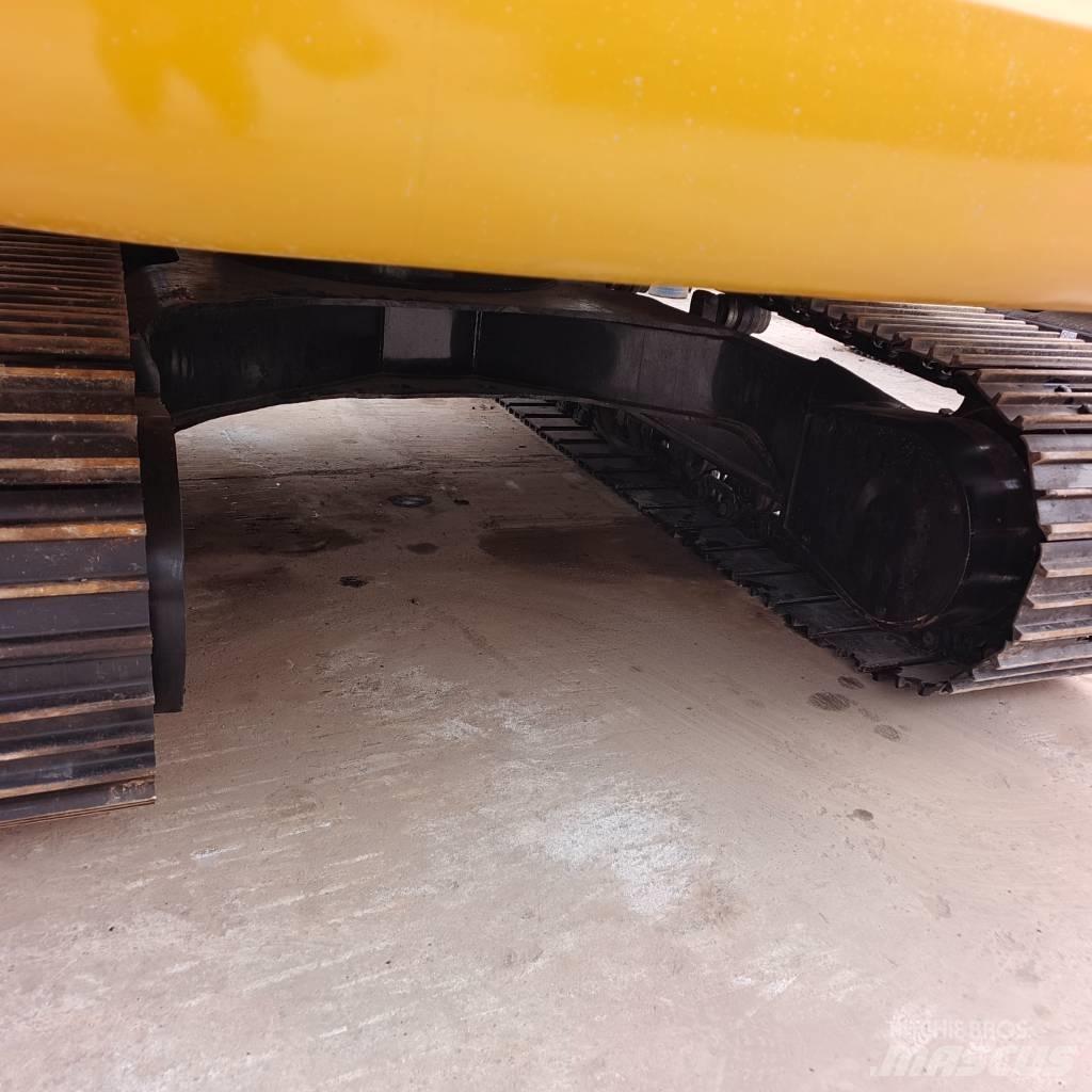 CAT 320D Raupenbagger