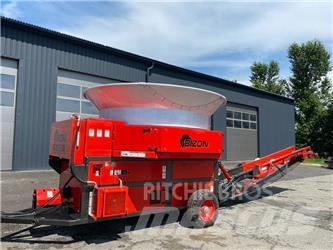Bizon B-1030 Ballenschredder, -schneider und -wickler