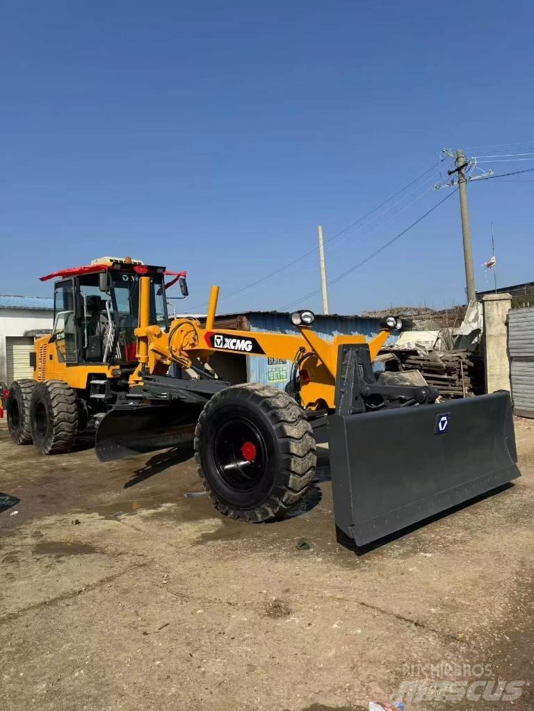 XCMG GR 2153 Grader
