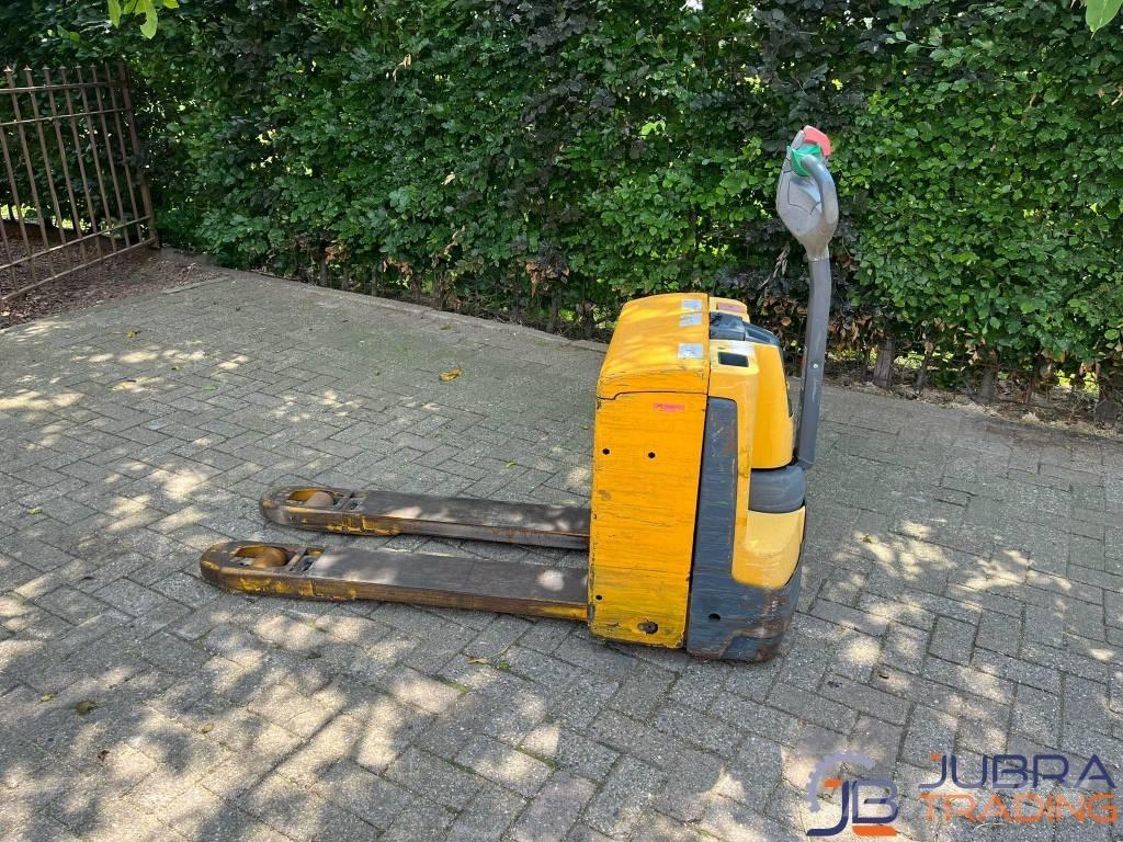 Jungheinrich EJE 118 Deichselstapler