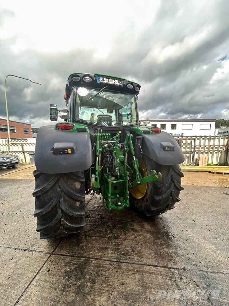 John Deere 6145R Traktoren