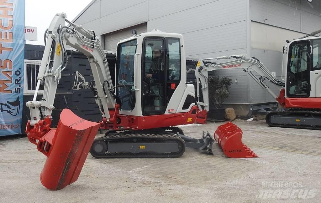 Takeuchi TB225 Minibagger < 7t