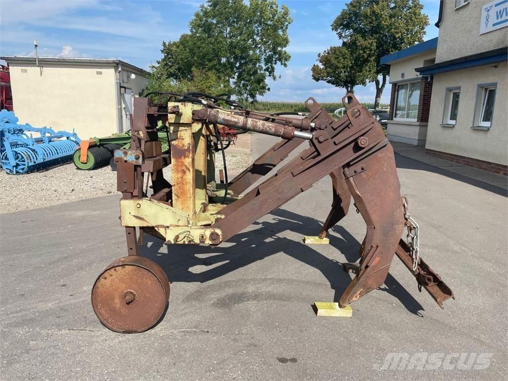 Fortschritt B 371 Düngemittelverteiler