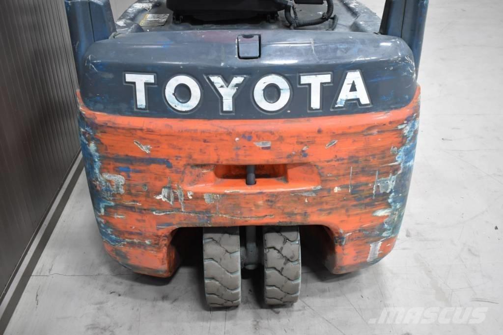 Toyota 8FBE16T Elektrostapler