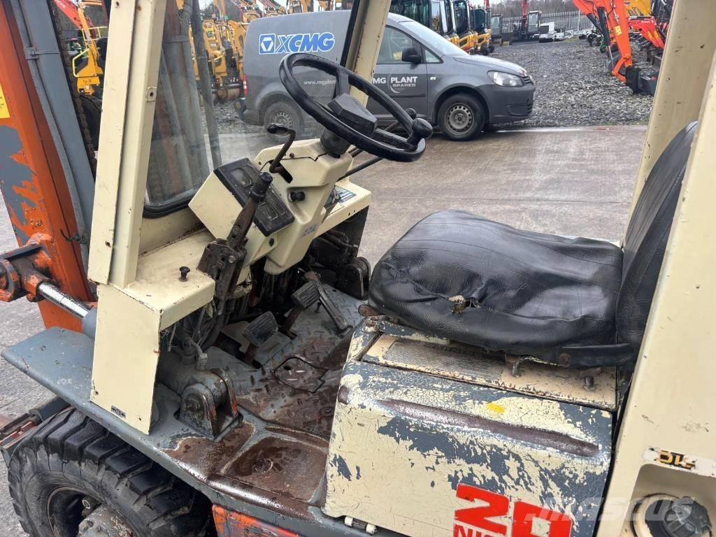 Nissan EH02A20U Dieselstapler