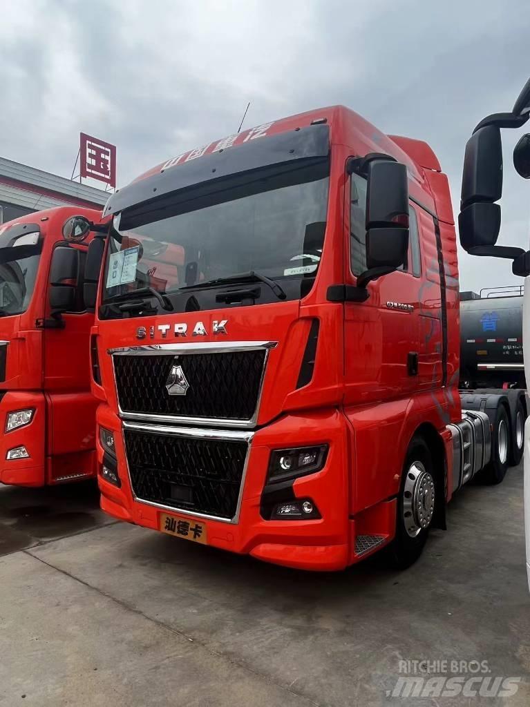 Sinotruk M1508 Sattelzugmaschinen