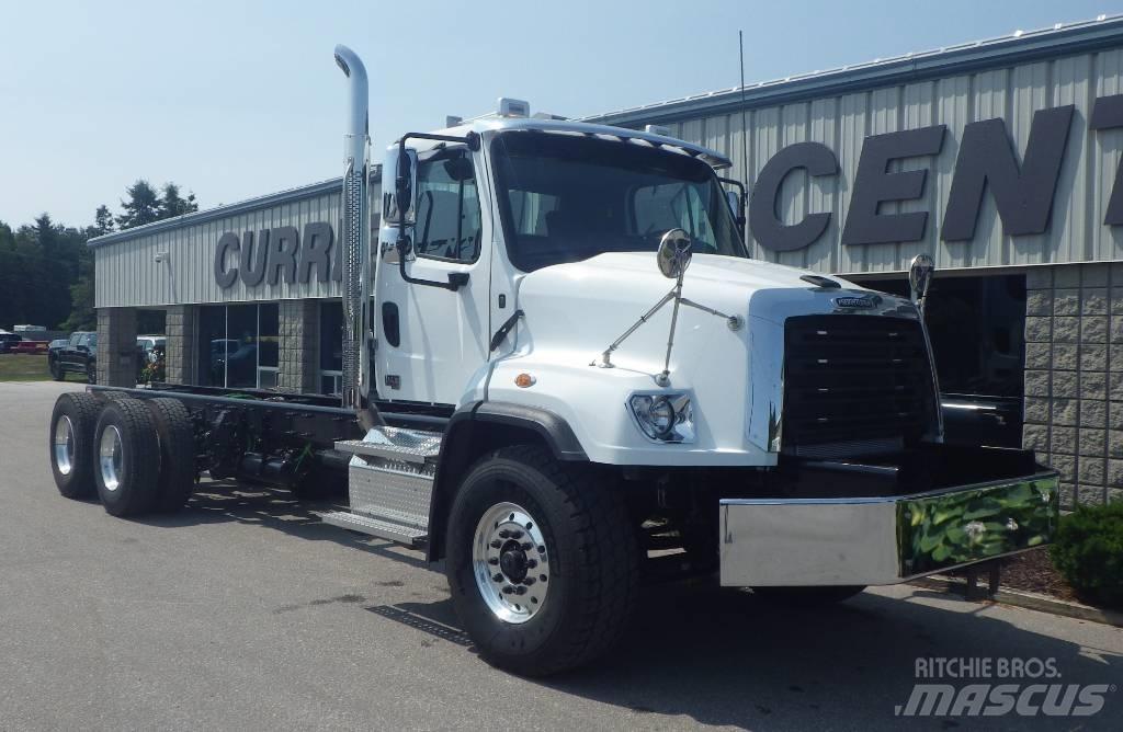 Freightliner 114 SD Wechselfahrgestell