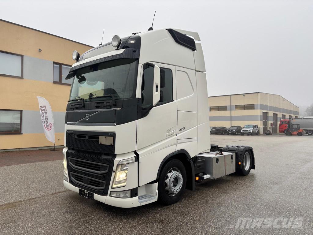 Volvo FH420 XL + VEB Sattelzugmaschinen
