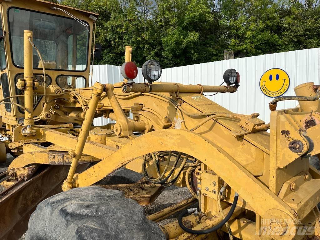 CAT 120 G Grader
