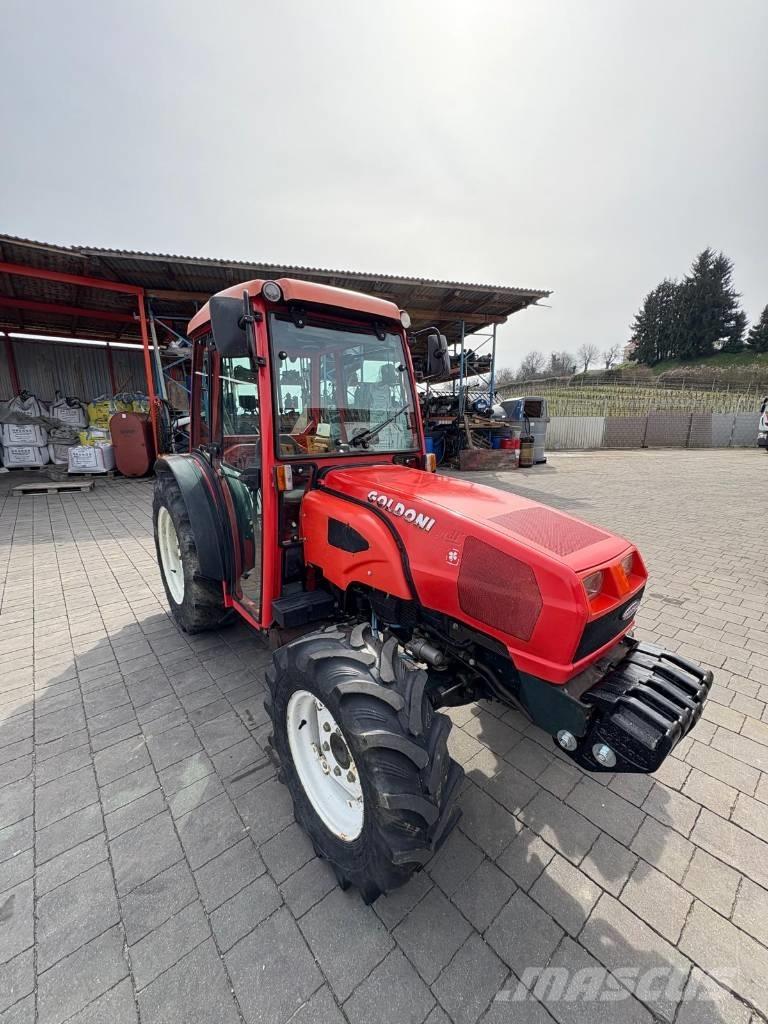 Goldoni STAR 85 Traktoren