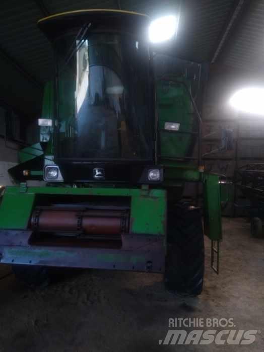 John Deere 1065 Mähdrescher