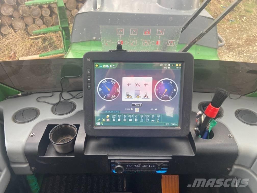 John Deere 1510 G Forwarder