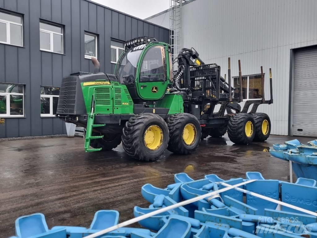 John Deere 1510 E Forwarder