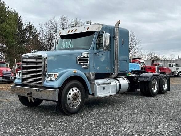 Freightliner 122SD Sattelzugmaschinen