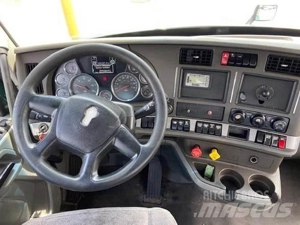 Kenworth T680 Sattelzugmaschinen