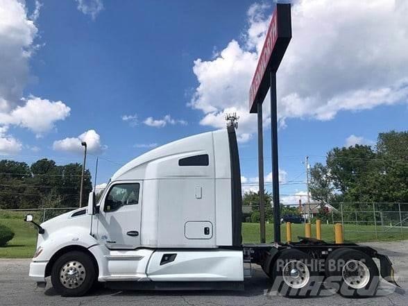 Kenworth T680 Sattelzugmaschinen