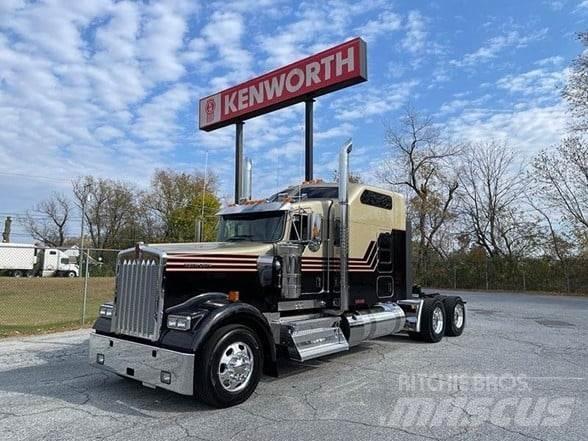 Kenworth W900L Sattelzugmaschinen