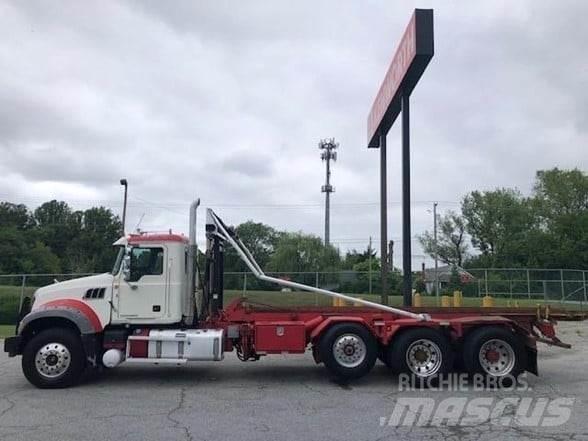 Mack GRANITE GU713 Müllwagen