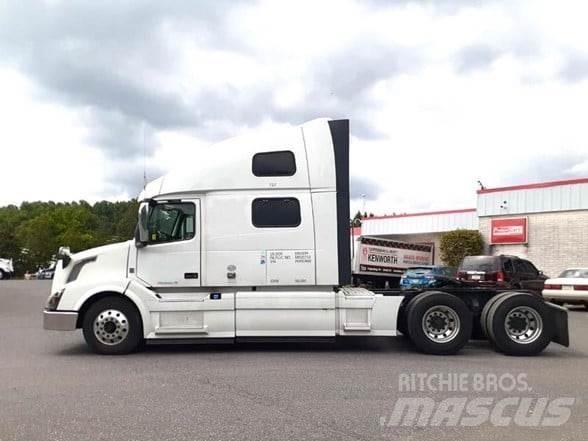 Volvo VNL64T780 Sattelzugmaschinen