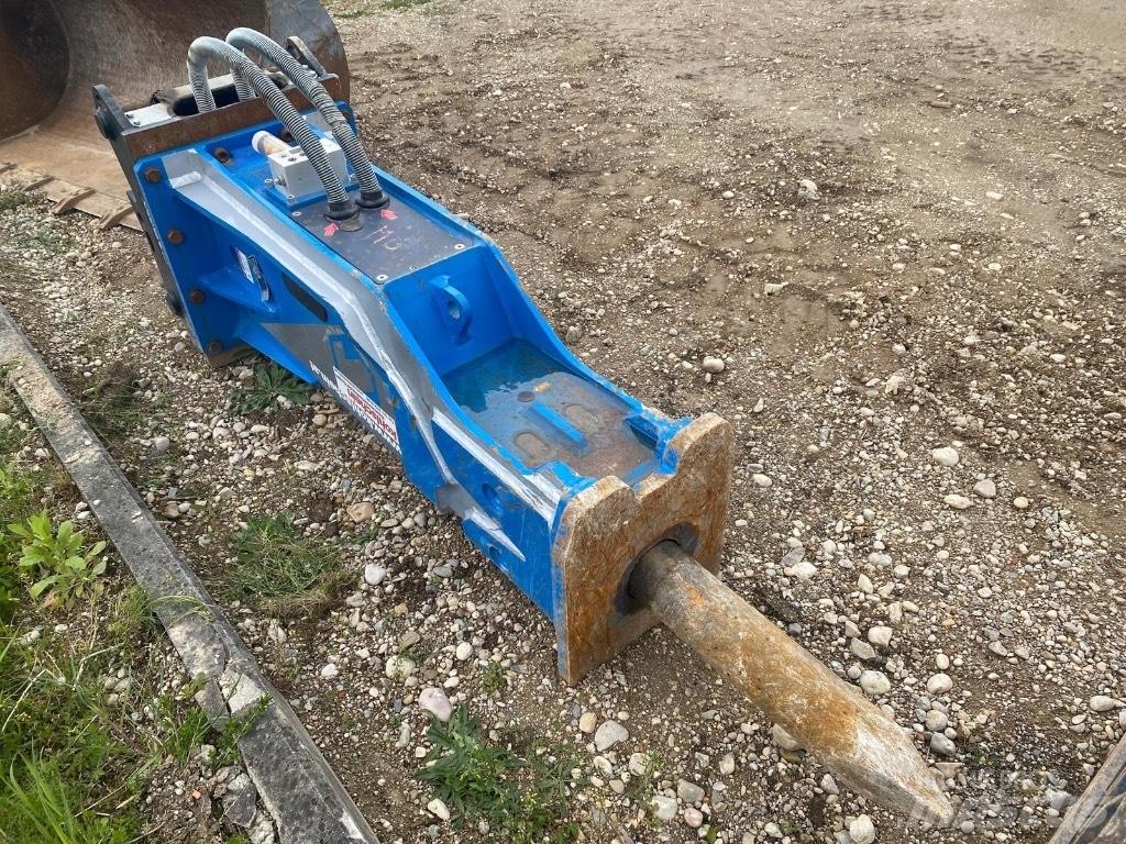 Okada 2600 Hammer / Brecher