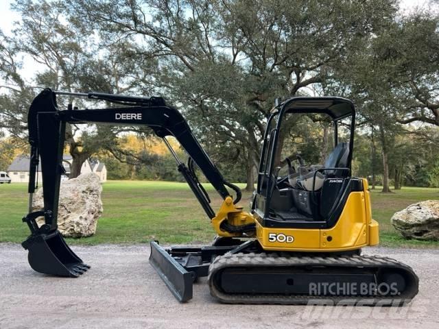 John Deere 50 D Minibagger < 7t