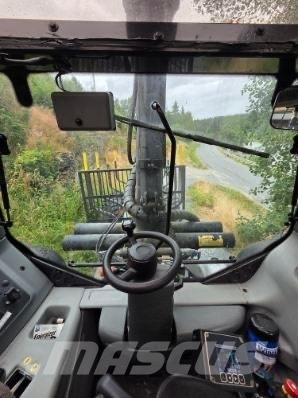 Valtra N 123 Traktoren