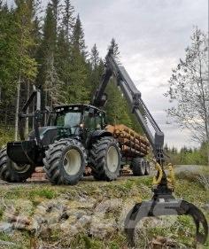 Valtra N 123 Traktoren