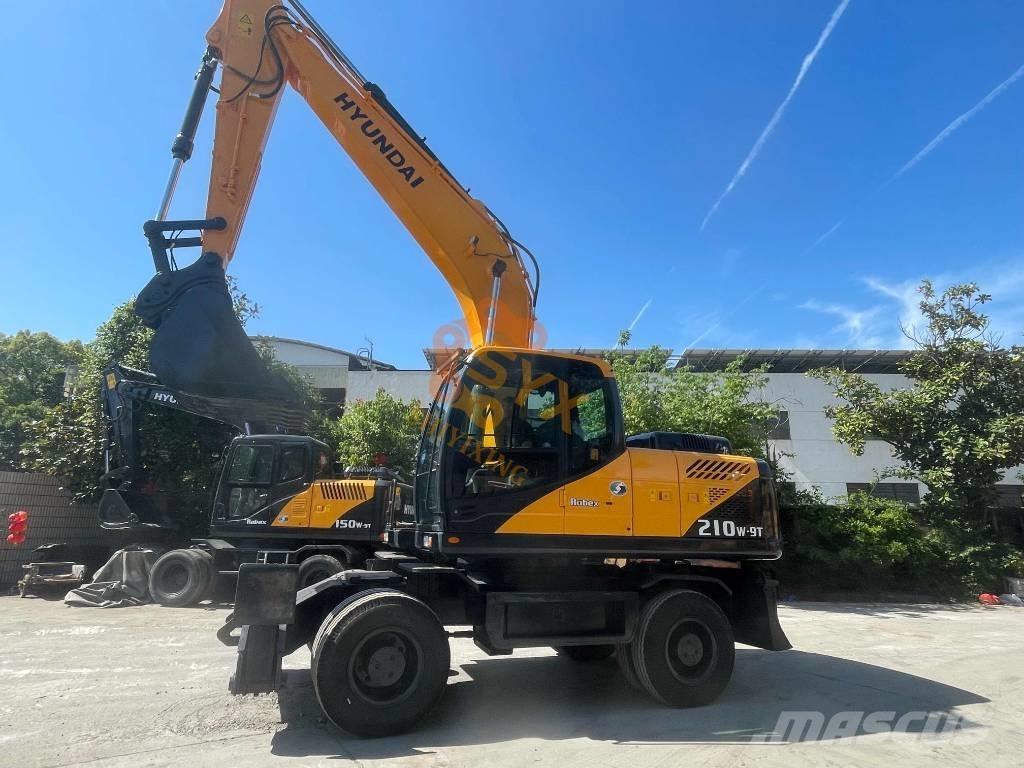 Hyundai R210W Mobilbagger