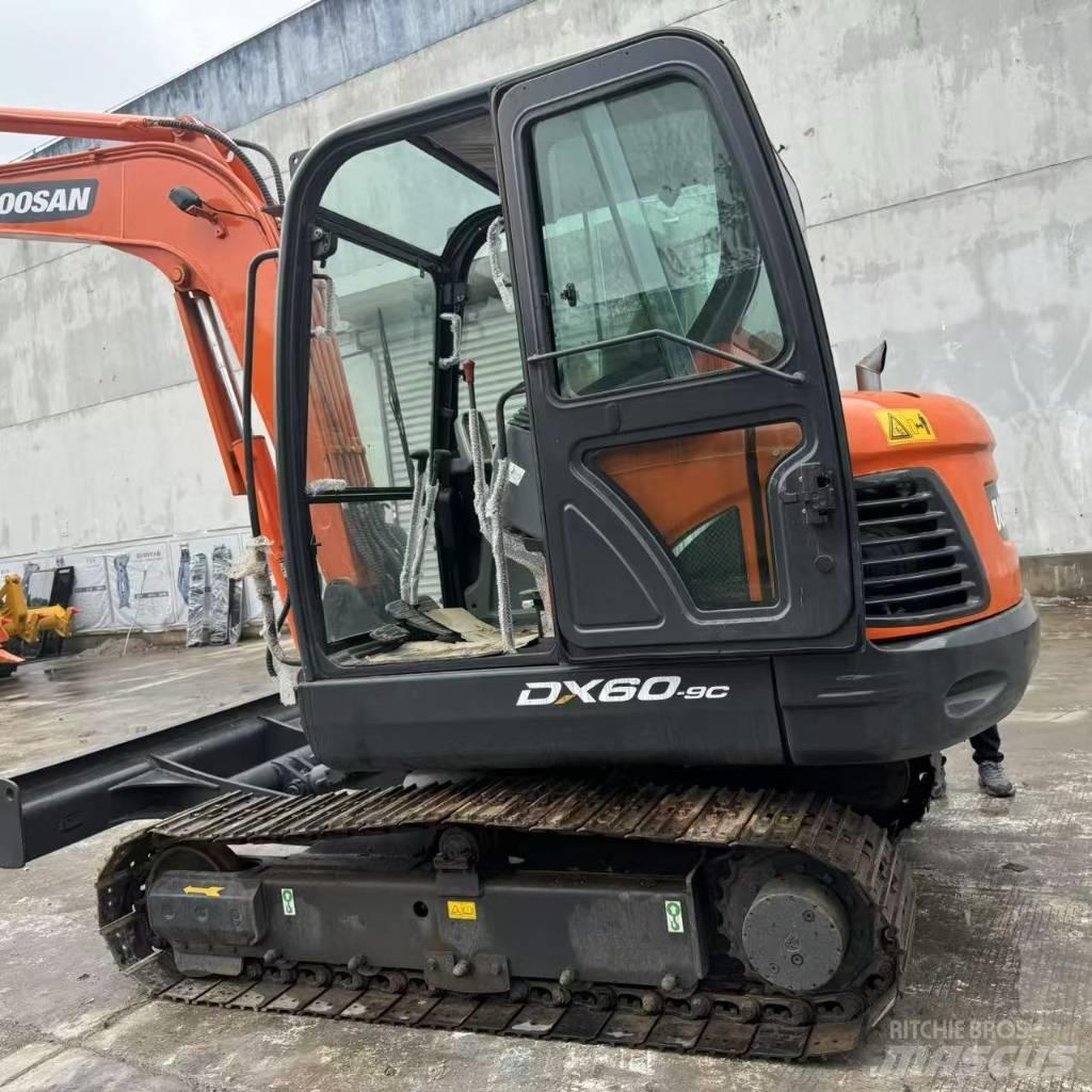 Doosan DX 60-9 C Minibagger < 7t