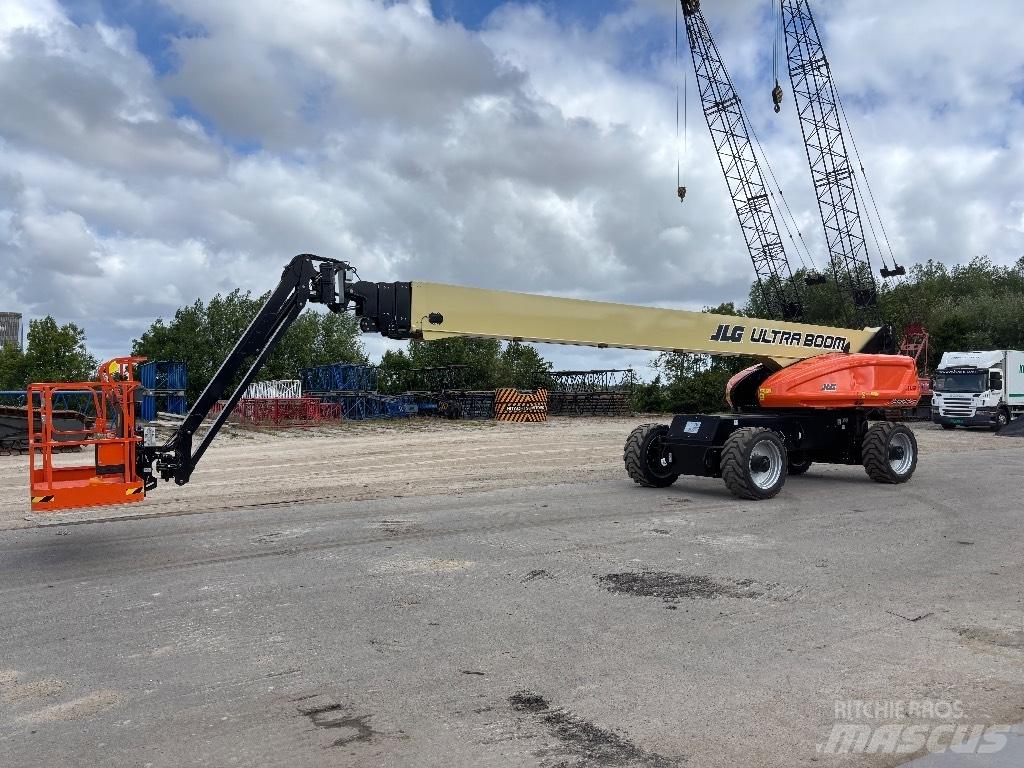 JLG 1350 SJP Teleskopbühnen