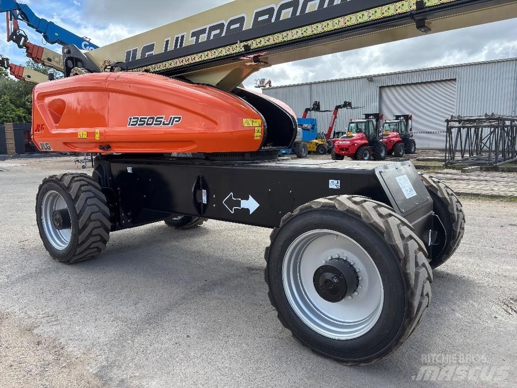 JLG 1350 SJP Teleskopbühnen