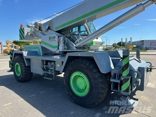 P&H 35 All-Terrain-Krane