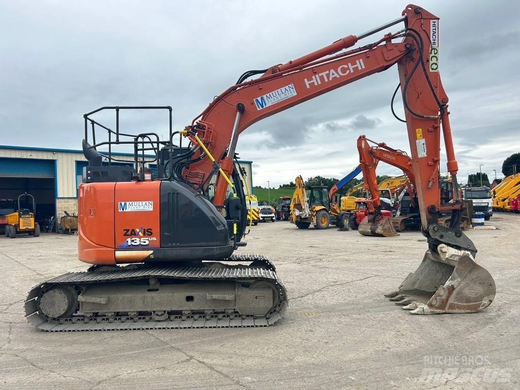 Hitachi ZX135 US-6 Raupenbagger