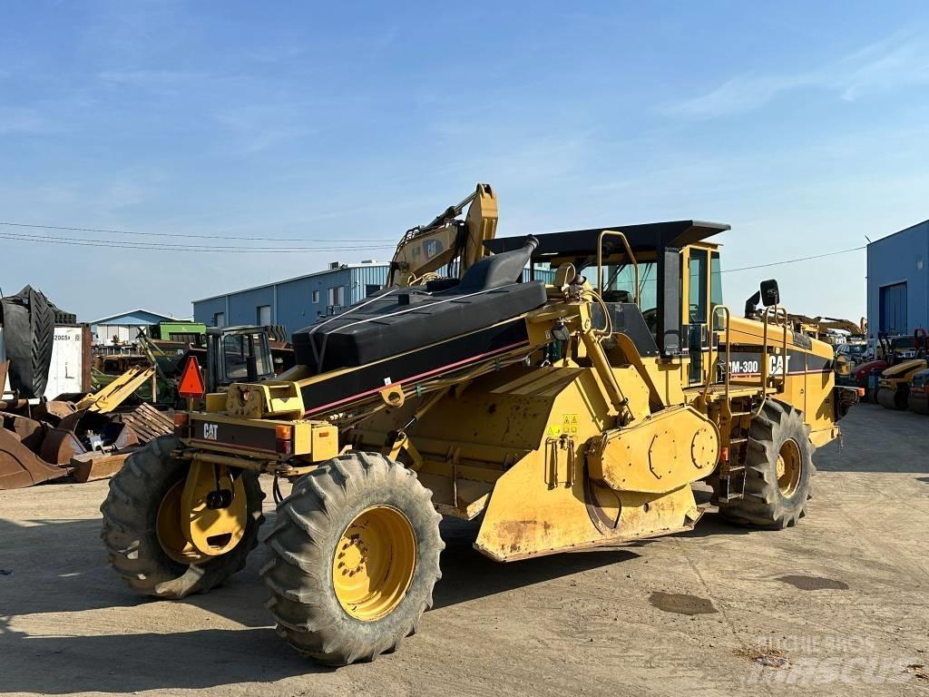 CAT RM 300 Asphalt-Recycler