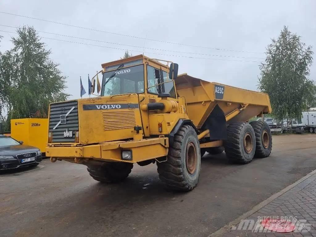 Volvo A 25 C 6X6 Dumper - Knickgelenk
