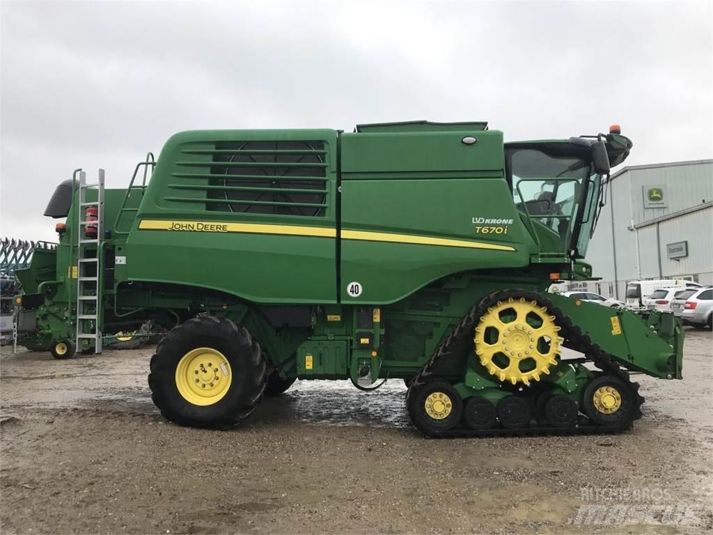 John Deere T670 Mähdrescher