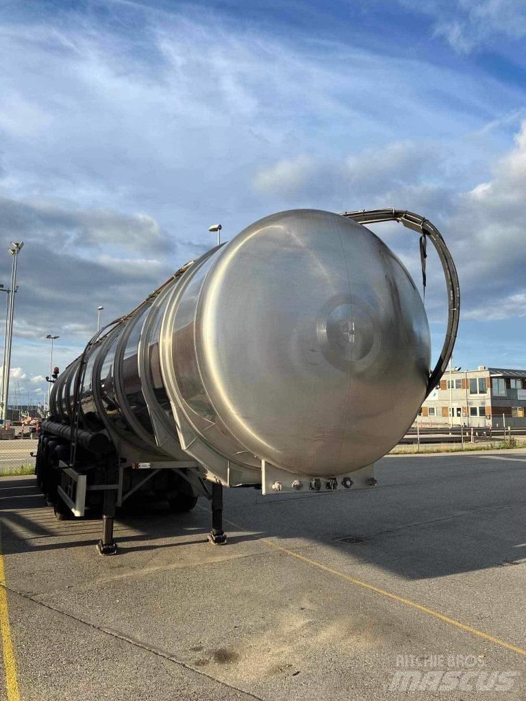 VM tarm tanktrailer Tankauflieger