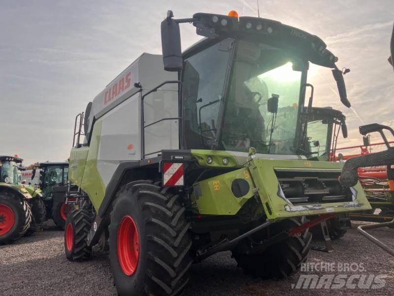 CLAAS TRION 530 Mähdrescher