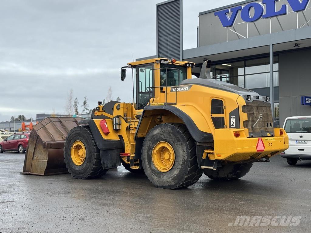 Volvo L250H Radlader