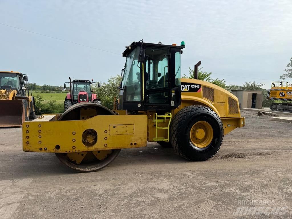 CAT CS 74 B Walzenzüge